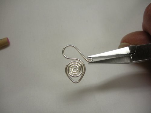 Judy Larson's Coiled Bead and Twisted Wire Bracelet - , Contemporary Wire Jewelry, Coiling, Coiling Wire, Wire Coiling, Wire Wrapping, Wrapping, Wire Wrapping Jewelry, , coiled wire bead and twisted wire bracelet